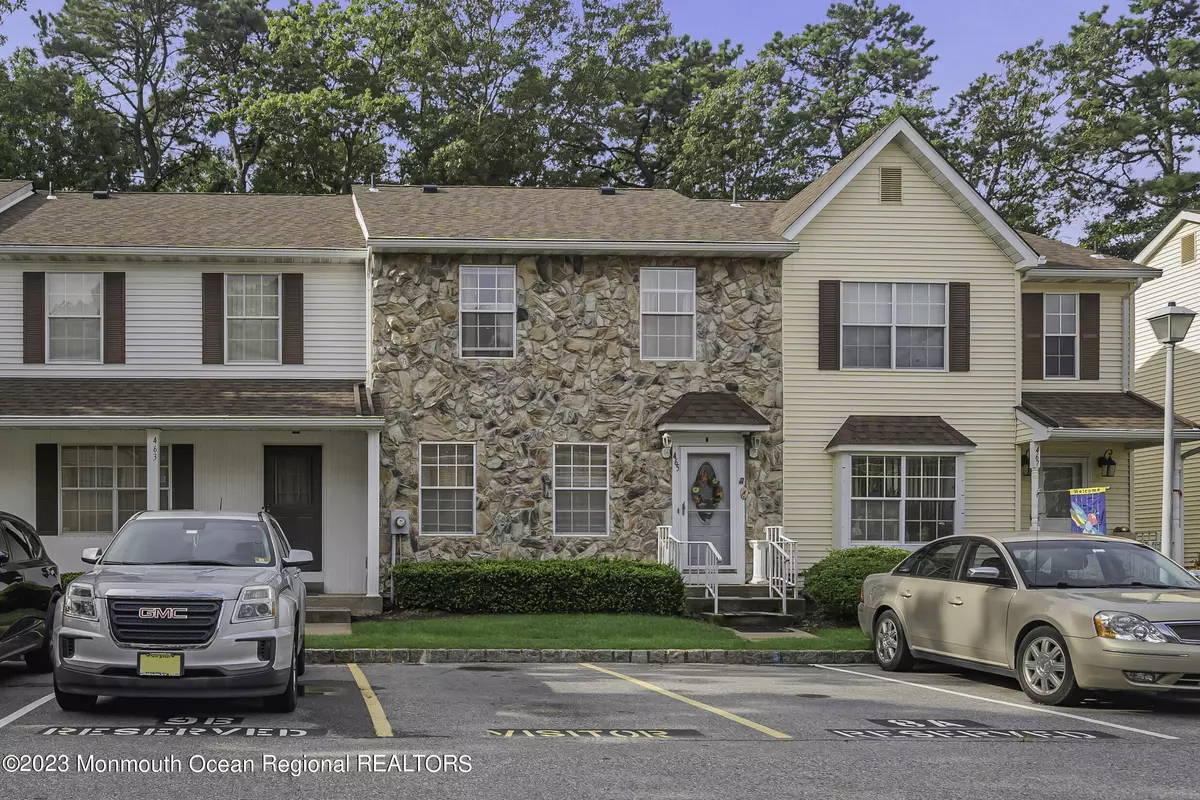 Lakewood, NJ 08701,465 Rose Court