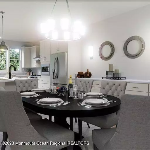 Keyport, NJ 07735,156 W Front Street #20