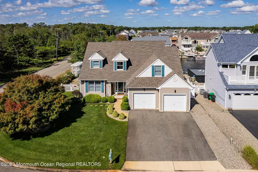 402 Hidden Harbor Place, Lanoka Harbor, NJ 08734