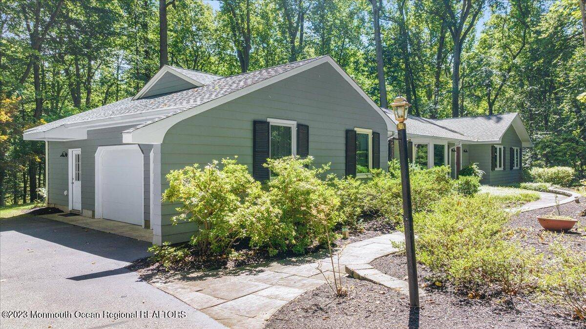 Middletown, NJ 07748,46 Crane Court