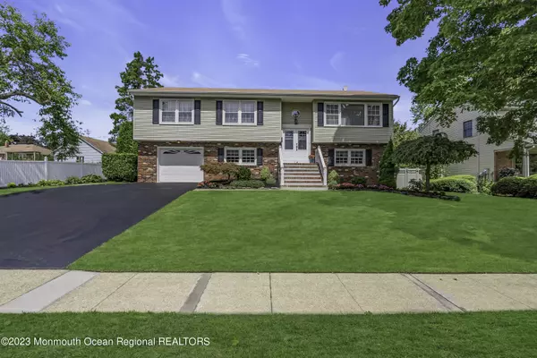 Spring Lake Heights, NJ 07762,14 Jason Drive