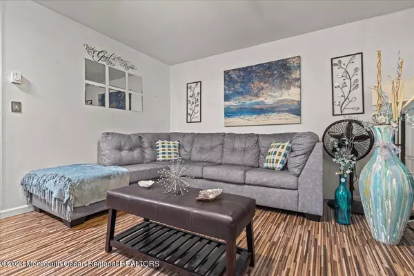 Lakewood, NJ 08701,304 W Malvern Court