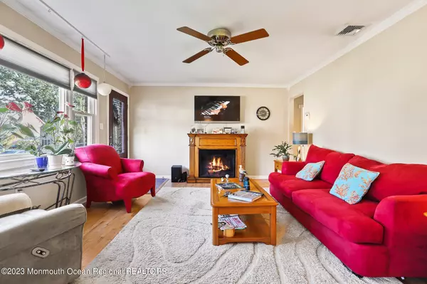 Keyport, NJ 07735,845 Ridge Road