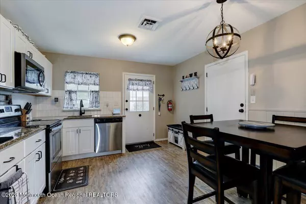 Lakewood, NJ 08701,510 Portsmouth Drive