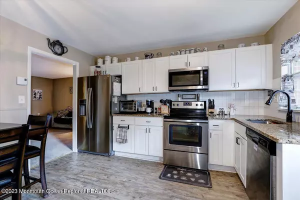 Lakewood, NJ 08701,510 Portsmouth Drive