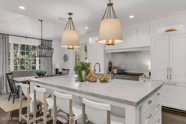 Fair Haven, NJ 07704,30 Brookside Farm Road