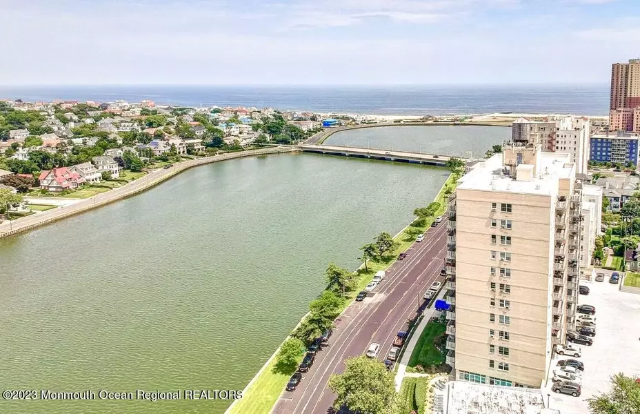 510 Deal Lake Drive #3D, Asbury Park, NJ 07712