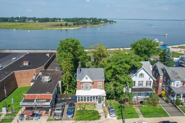 Keyport, NJ 07735,77 W Front Street