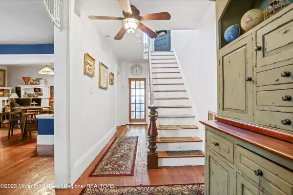 Keyport, NJ 07735,77 W Front Street