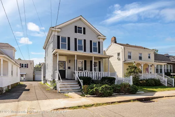 Keyport, NJ 07735,118 2nd Street