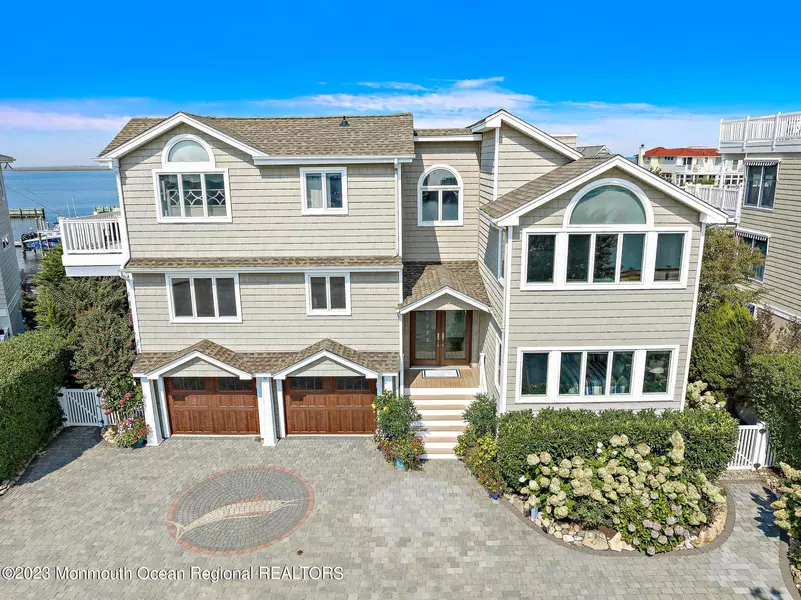 120 W Yarmouth Court, Long Beach Twp, NJ 08008