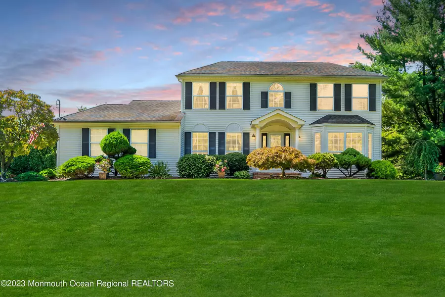 23 Indian Path, Millstone, NJ 08535