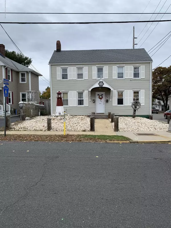 Keyport, NJ 07735,52 Broadway