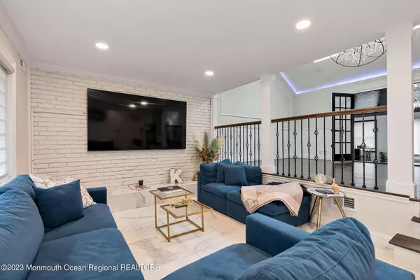 Hazlet, NJ 07730,6 N Stevens Place