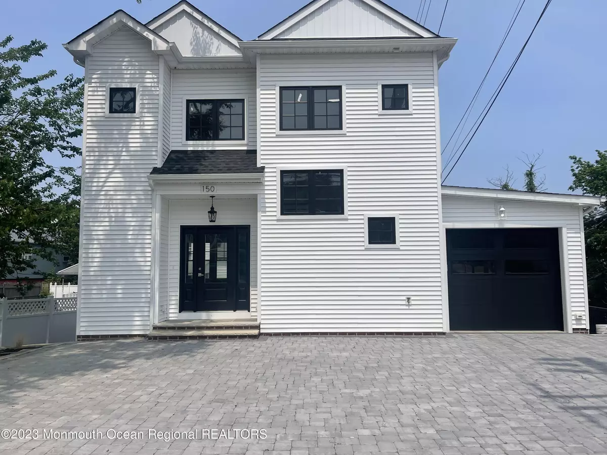 Highlands, NJ 07732,150 Navesink Avenue