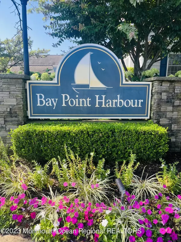 74 Bay Point Harbour, Point Pleasant, NJ 08742