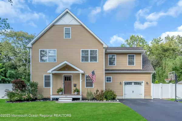 127 Washington Avenue, Matawan, NJ 07747