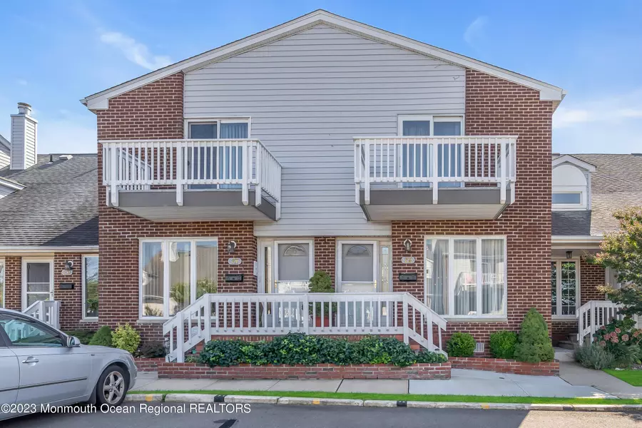 25 Meadow Avenue #72, Monmouth Beach, NJ 07750