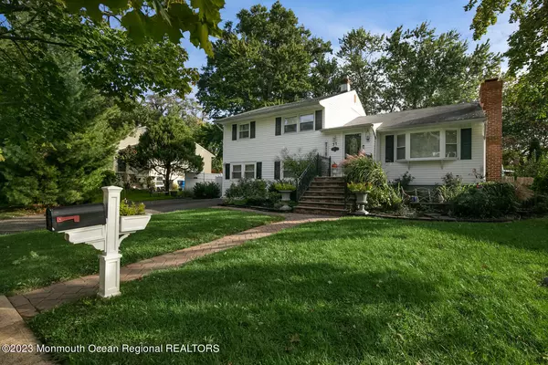 Red Bank, NJ 07701,37 Walnut Avenue