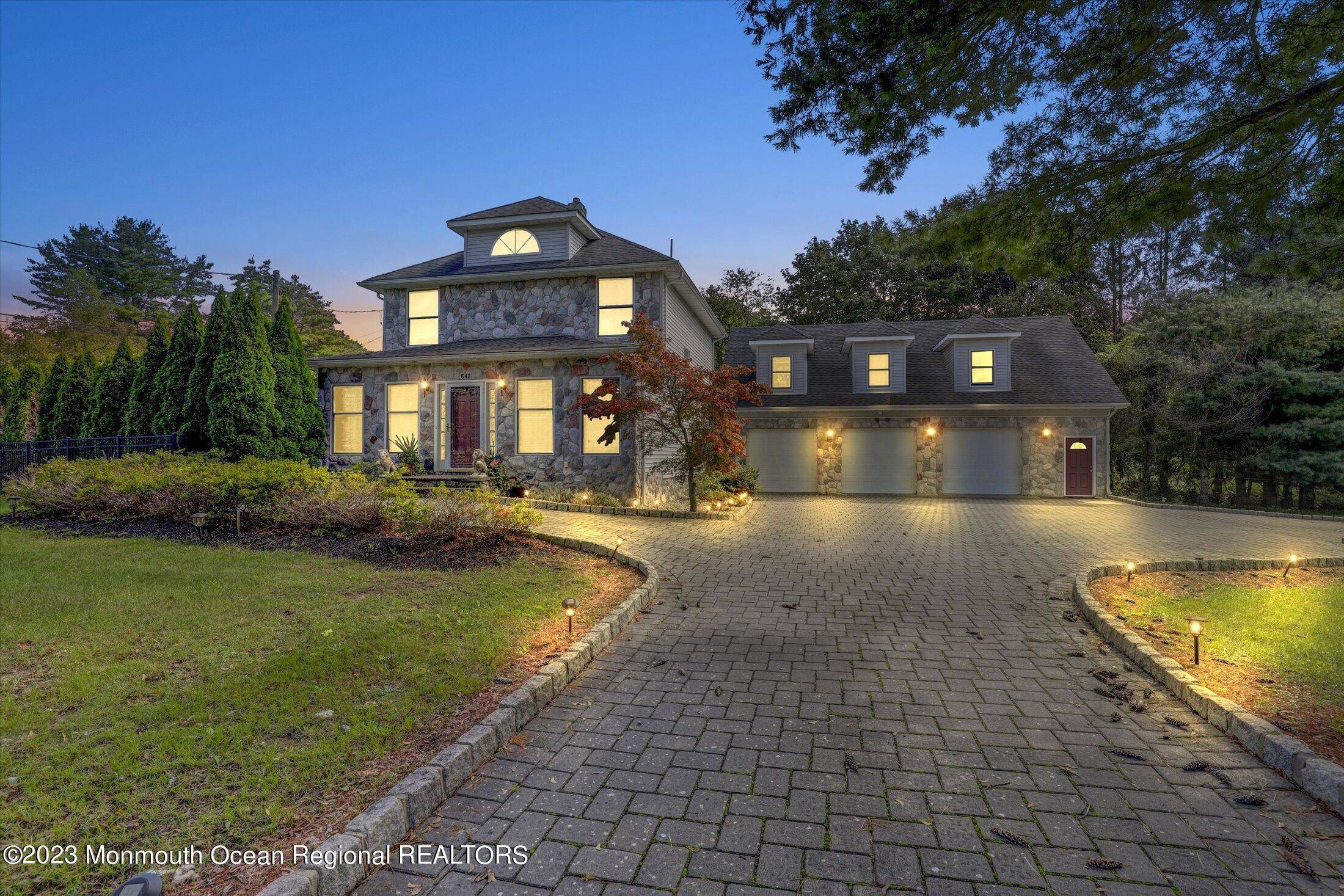 Freehold, NJ 07728,847 Waterworks Road