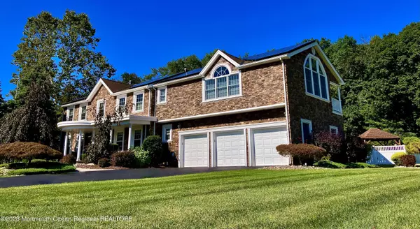 Yardville, NJ 08620,6 Timber Wolf Drive