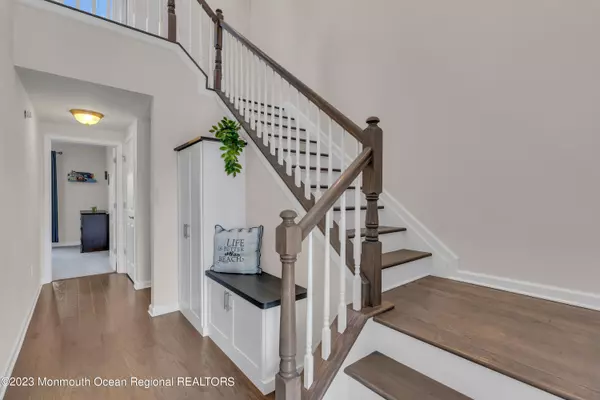 Highlands, NJ 07732,23 Lighthouse Pt Road #402