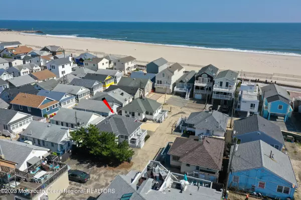 Point Pleasant Beach, NJ 08742,3 Limroth Row