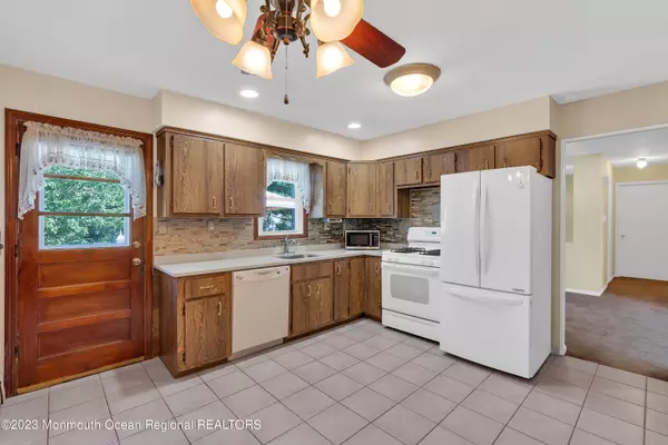 Spotswood, NJ 08884,324 Madison Avenue