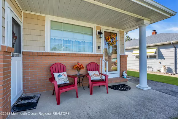 Toms River, NJ 08757,81 Scarborough Place