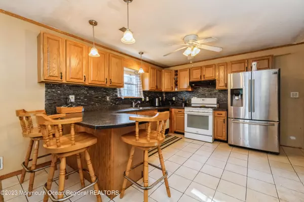 Atlantic Highlands, NJ 07716,116 Chestnut Avenue