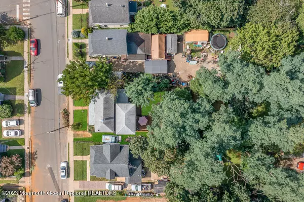 Red Bank, NJ 07701,18 W Westside Avenue