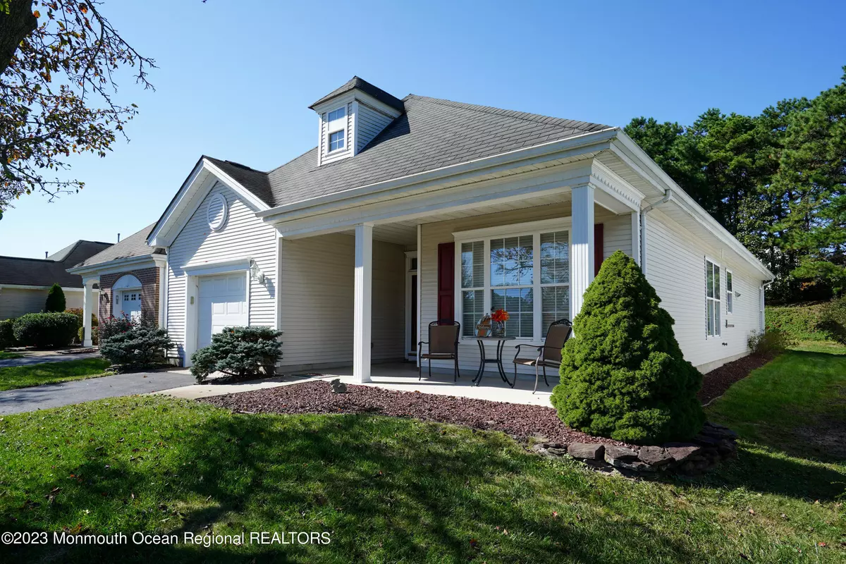 Lakewood, NJ 08701,36 Goldensprings Drive