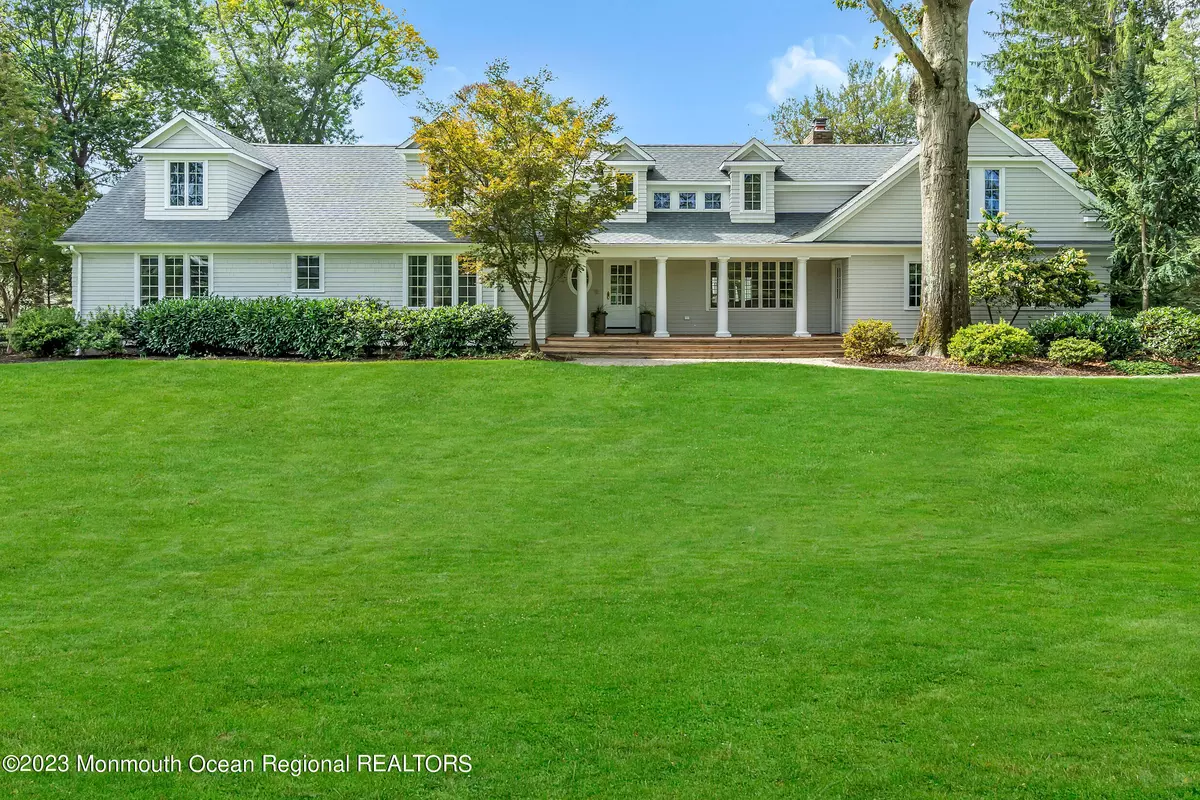 Rumson, NJ 07760,18 Sailers Way