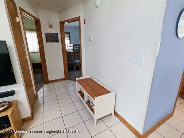 Lavallette, NJ 08735,30 E Plover Way