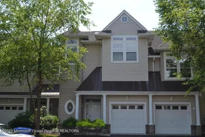 4 Sea Breeze, Manahawkin, NJ 08050