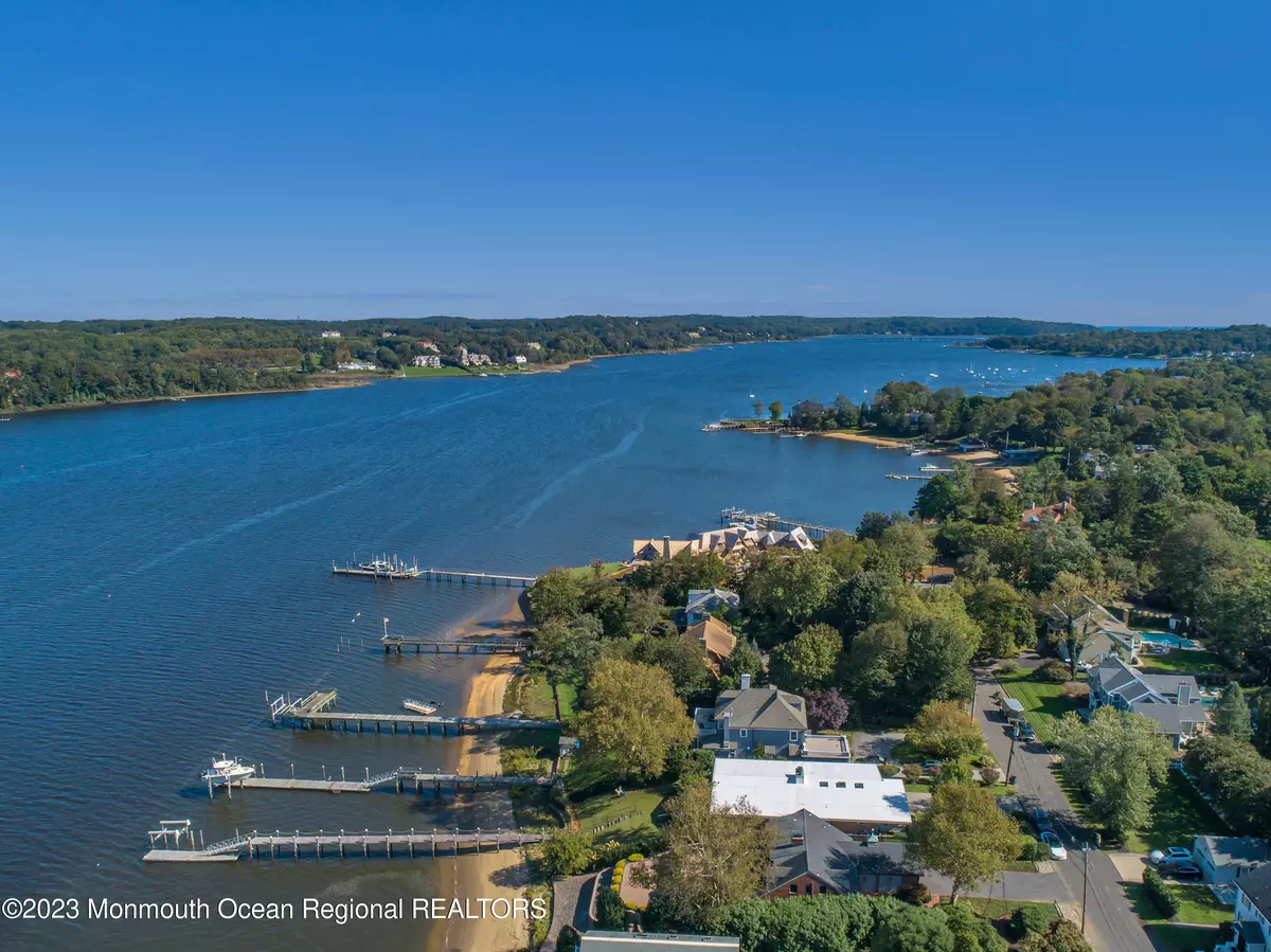 Fair Haven, NJ 07704,11 Cooney Terrace