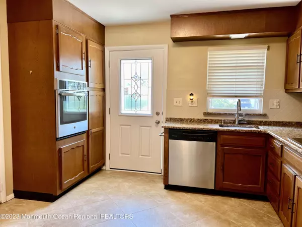 Lakewood, NJ 08701,839 Inverness Court #D