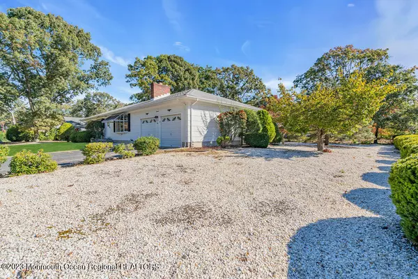 Bayville, NJ 08721,19 Pinecrest Drive