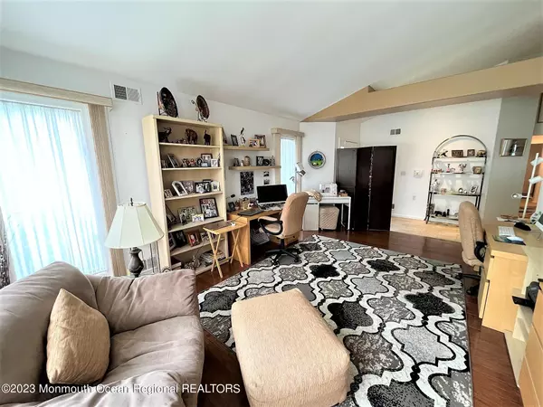 Toms River, NJ 08755,1621 Wisteria Court