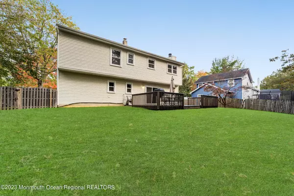 Lakewood, NJ 08701,922 Morris Avenue