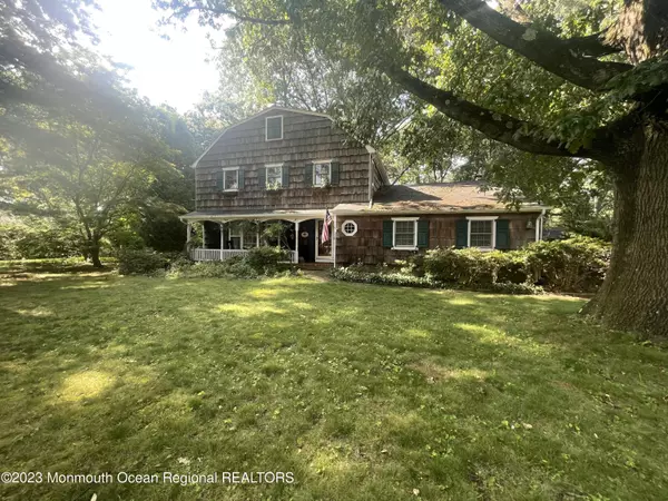 387 Riverdale Avenue W, Tinton Falls, NJ 07724