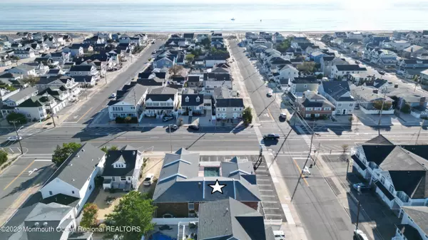 Lavallette, NJ 08735,204 Grand Central Avenue