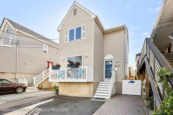 18 Surf Street, Sea Bright, NJ 07760