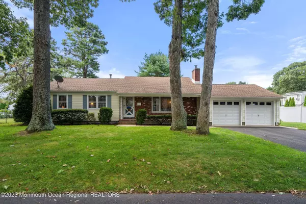 93 Forest Road, Brick, NJ 08724