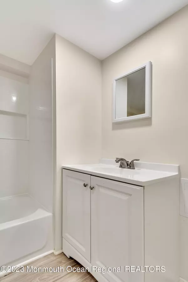 Hazlet, NJ 07730,83 Ruth Street