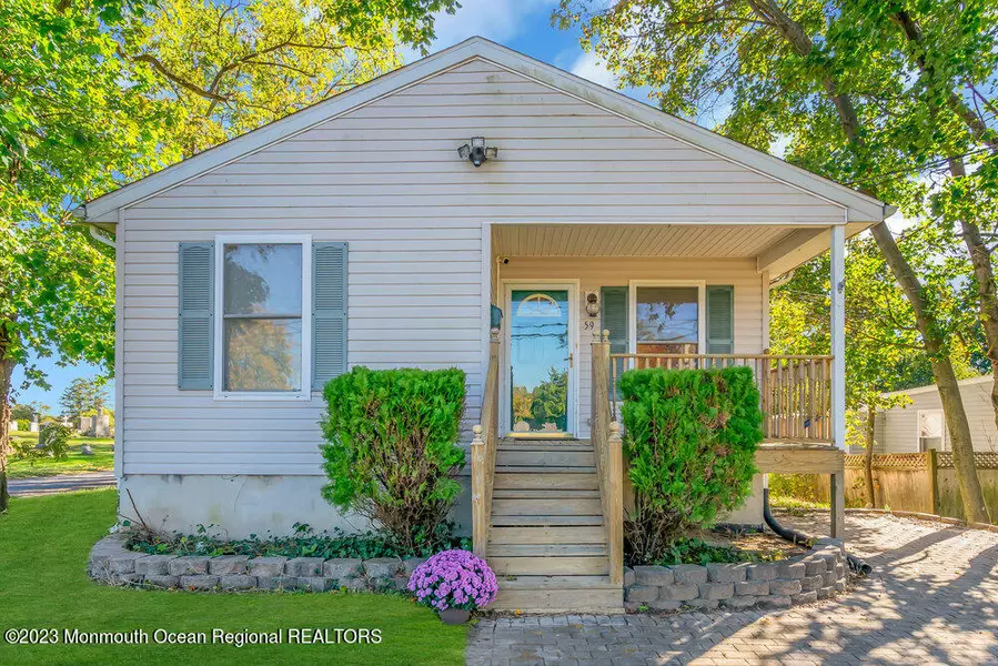 59 Chapel Hill Road, Red Bank, NJ 07701