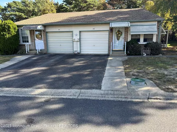 Whiting, NJ 08759,6 Portsmouth Street #54B