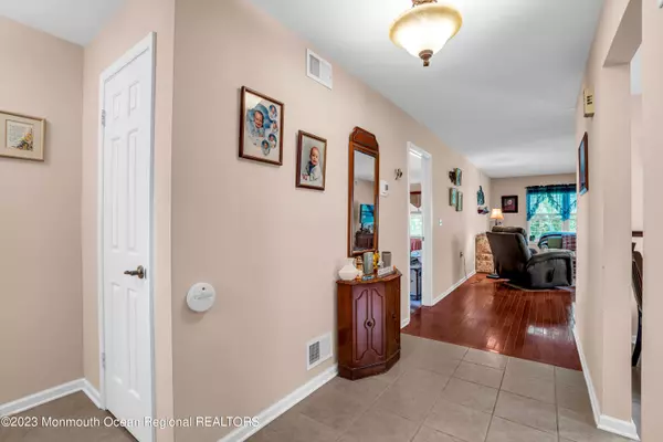 Brick, NJ 08724,43 Greenbriar Boulevard