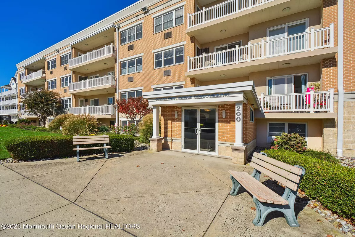 Bradley Beach, NJ 07720,200 Ocean Park Avenue #3H