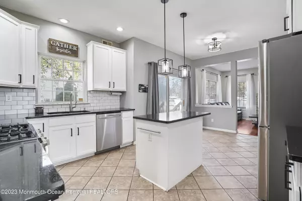 Matawan, NJ 07747,1 Rachele Court